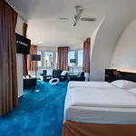Hotel Skycity Atrigon
