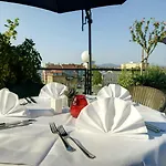 Skycity Atrigon 4*