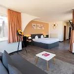 Skycity Atrigon فندق 4*