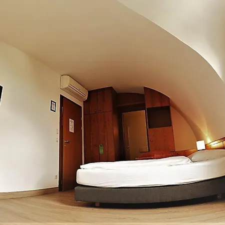 Skycity Atrigon فندق