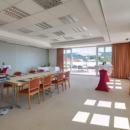 فندق Skycity Atrigon 4*