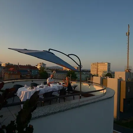 Skycity Atrigon 4* كلاغنفورت
