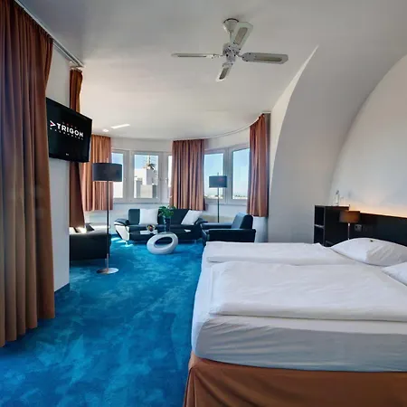 Skycity Atrigon 4*