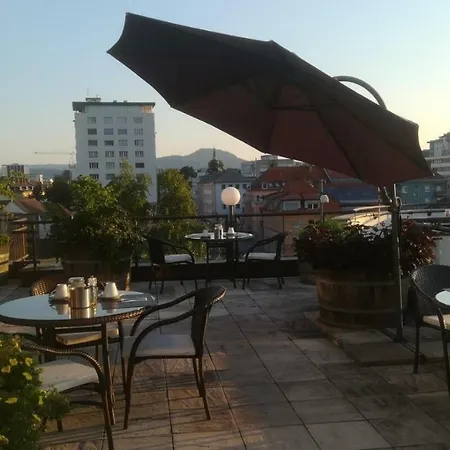 Skycity Atrigon 4*