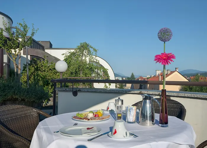 Skycity Atrigon Hotel 4*