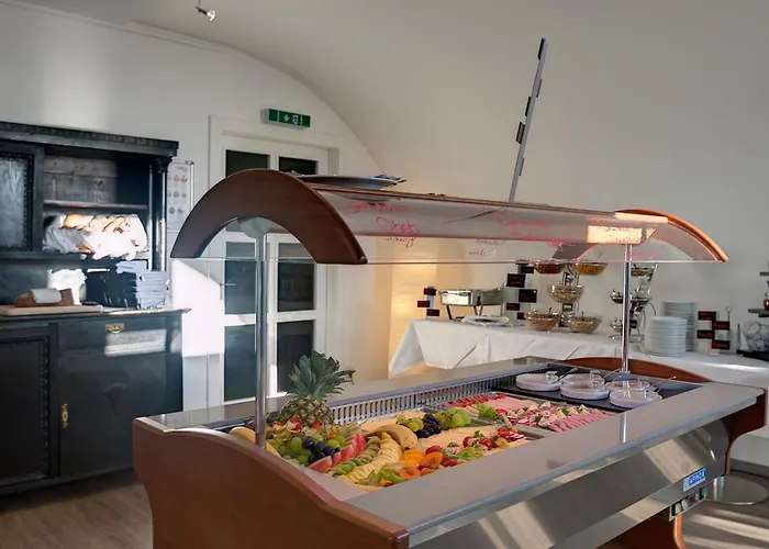 Hotel Skycity Atrigon 4*